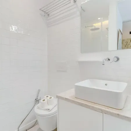 1br Charming In The Heart Of Santos | By Airnest * 리스본