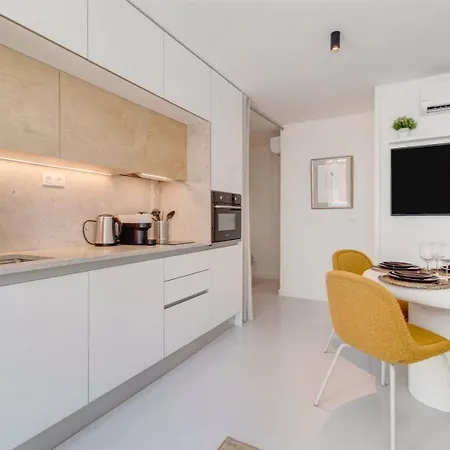 1br Charming In The Heart Of Santos | By Airnest Lejlighed