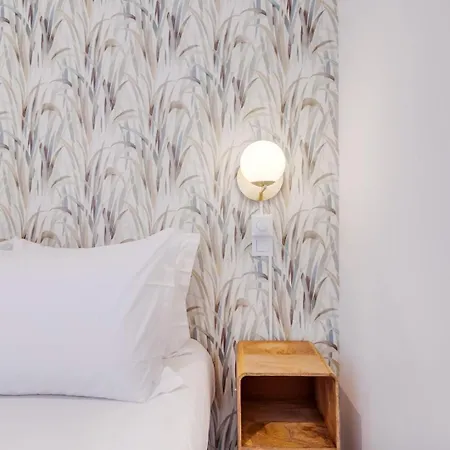 1br Charming In The Heart Of Santos | By Airnest * Лиссабон